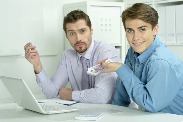 Czy trzeba rozliczyć PIT 37 w każdej sytuacji?